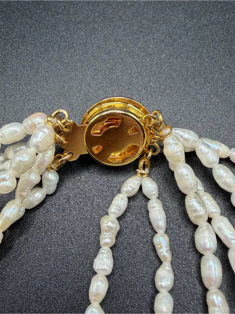 Freshwater Pearl Multistrand Bracelet #A151  appx 8” 6 strands gold tone - Picture 5 of 7
